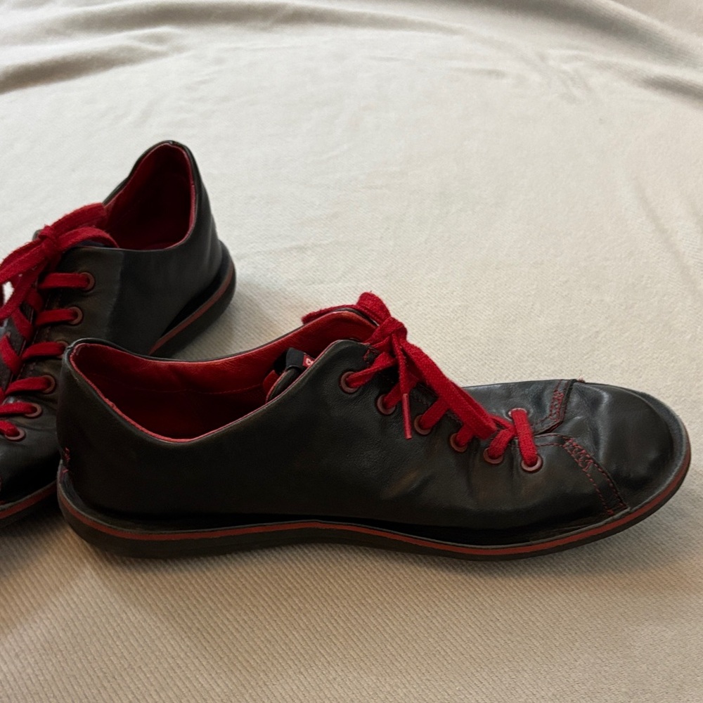 Camper Black and Red Men's Leather Sneakers size 44 US 11 - Picture 5 of 9
